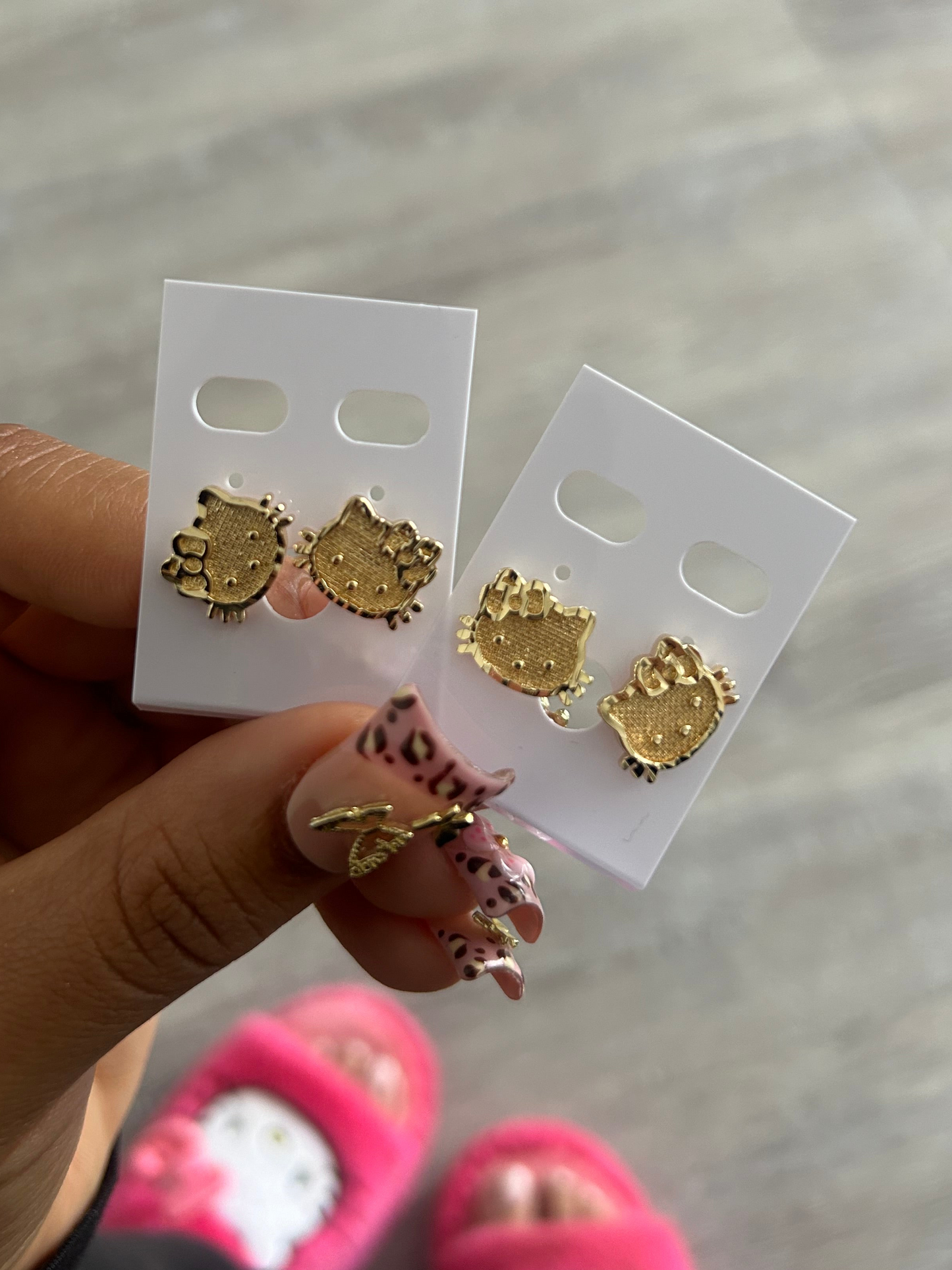 Hk face earrings