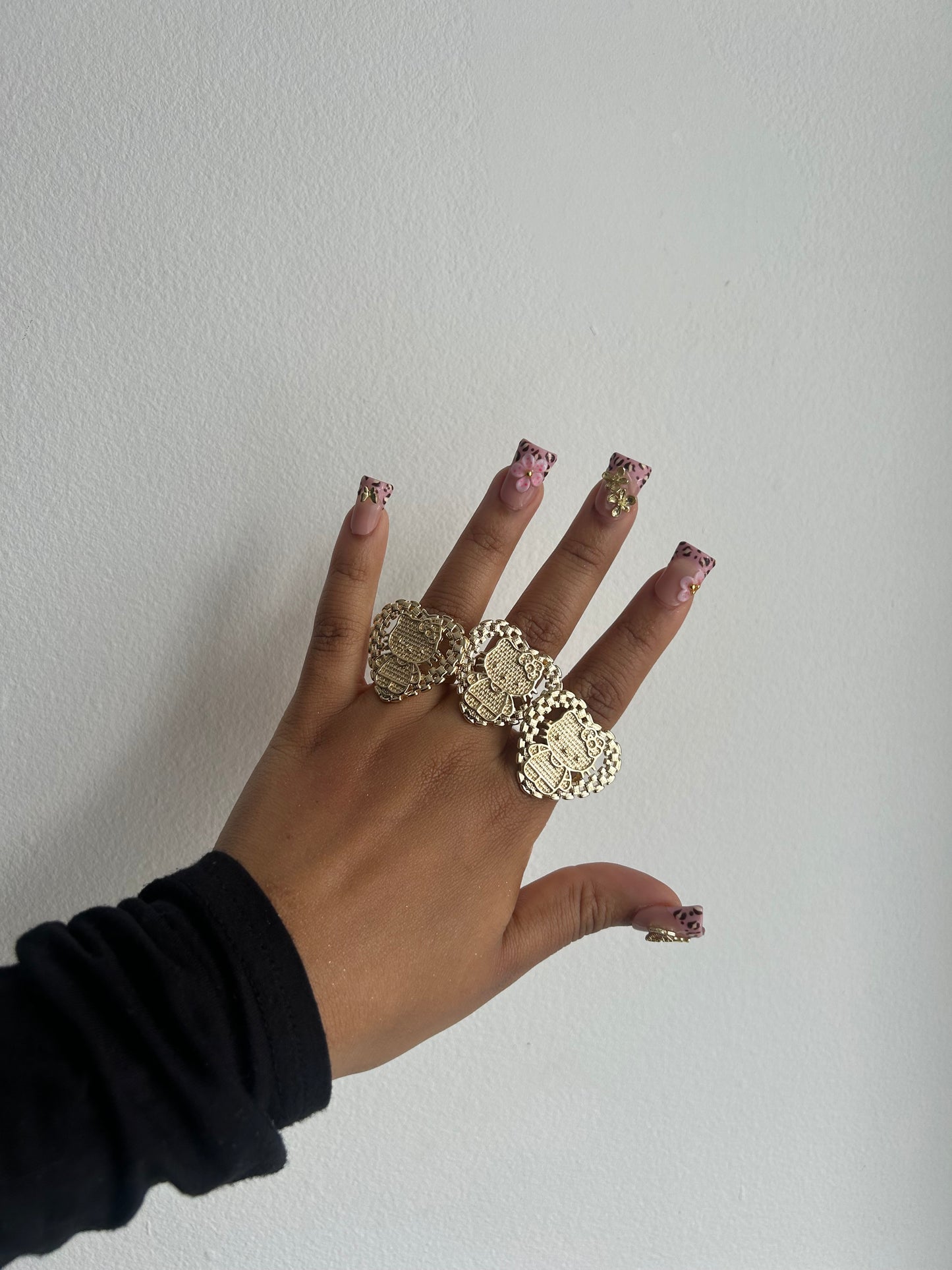 Hk heart ring