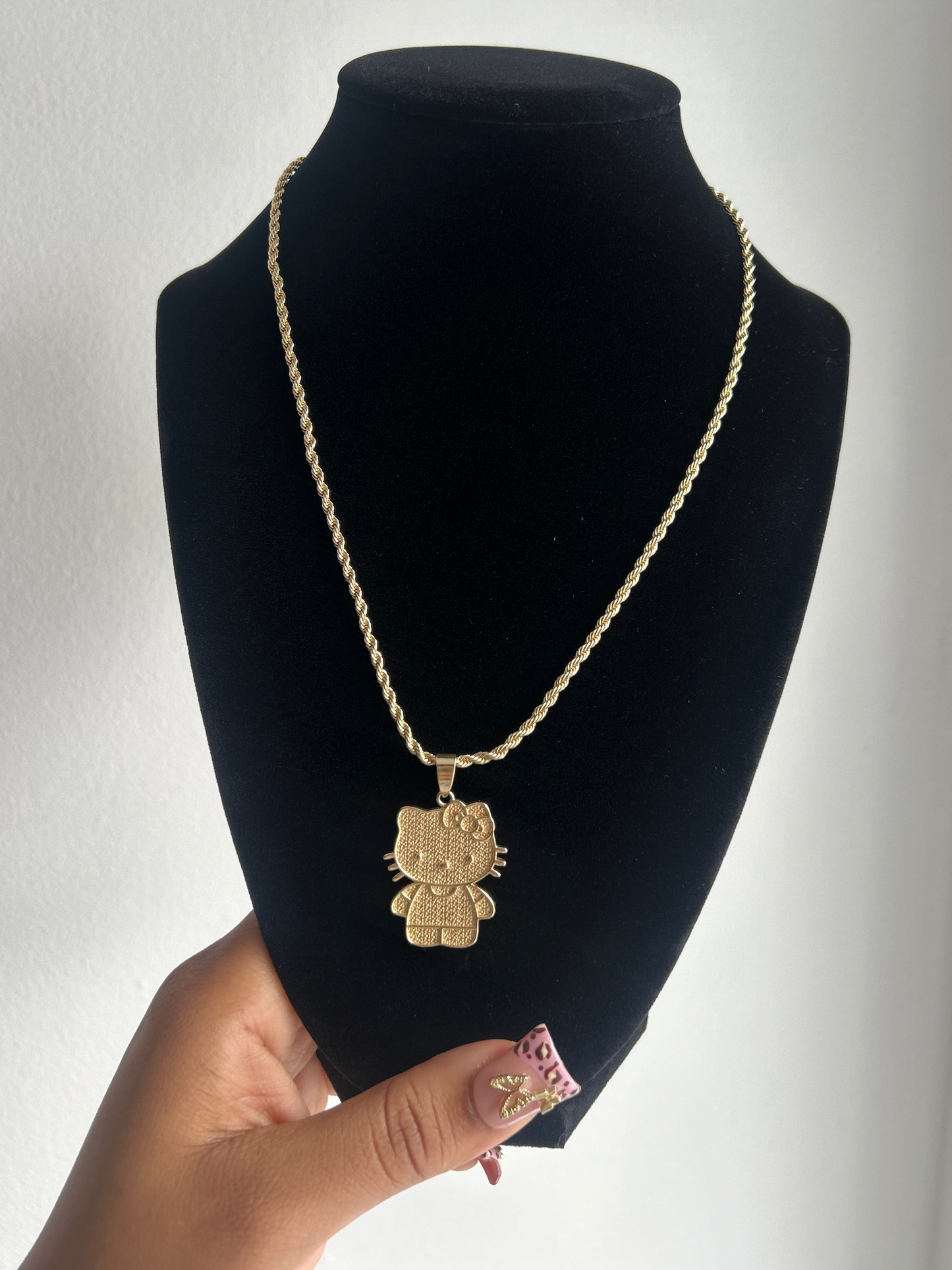 Hk full body necklace