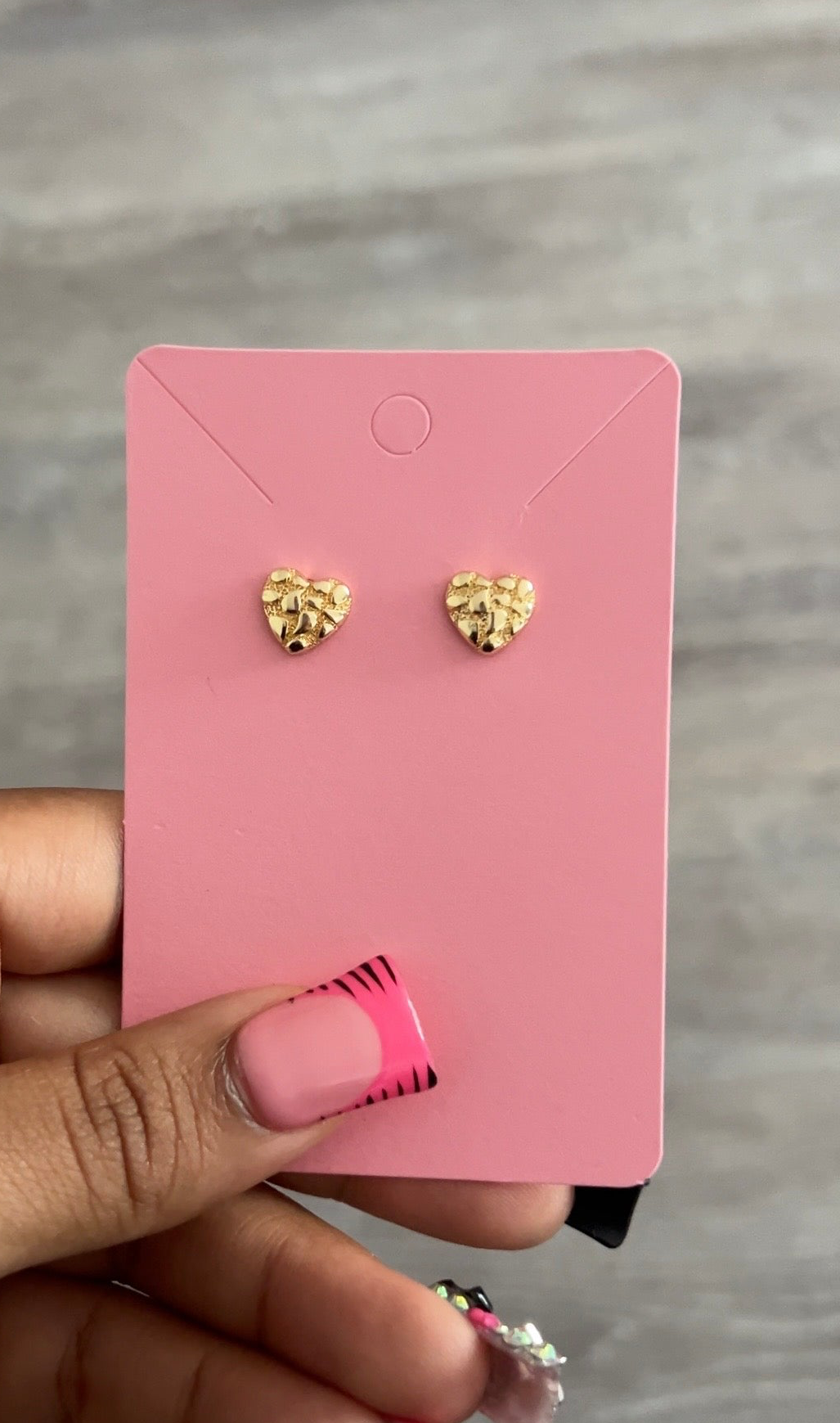 Nugget heart earrings